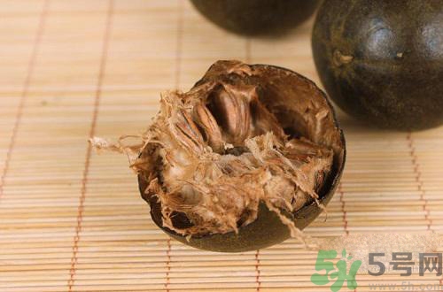 羅漢果發(fā)霉了可以泡茶嗎？喝了發(fā)霉的羅漢果茶會(huì)怎樣？