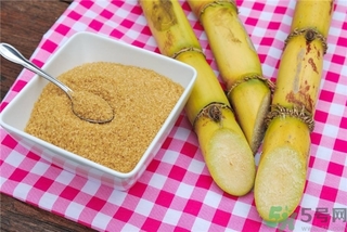 吃甘蔗有什么好處？吃甘蔗的好處與壞處