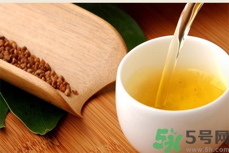 茶垢對身體有害嗎？茶垢到底是養(yǎng)生還是危害健康？