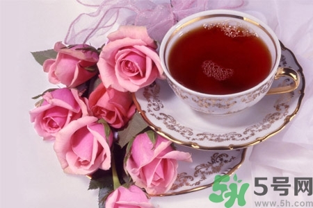 茶垢對身體有害嗎？茶垢到底是養(yǎng)生還是危害健康？