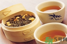 茶垢對身體有害嗎？茶垢到底是養(yǎng)生還是危害健康？