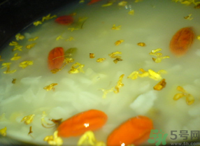 新鮮桂花可以煮粥嗎？桂花可以煮粥嗎？