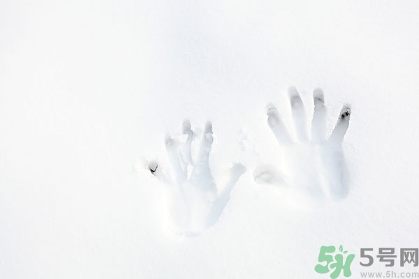 凍瘡為什么會(huì)復(fù)發(fā),為什么總愛(ài)長(zhǎng)凍瘡