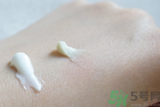 白兔祛痘膏和獅王哪個(gè)好？白兔牌暗瘡膏哪款好？