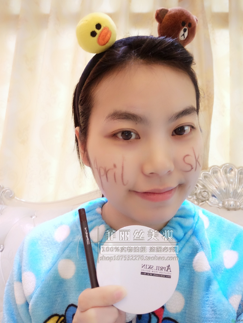 april skin愛(ài)普麗氣墊怎么樣？april skin魔法雪白氣墊好用嗎？