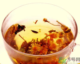 桂花茶和玫瑰花能一塊泡水喝嗎？桂花和玫瑰花一起喝有什么功效？