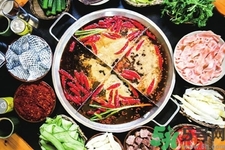 吃火鍋舌頭變黑怎么回事？吃完火鍋為什么舌頭會(huì)變黑色？