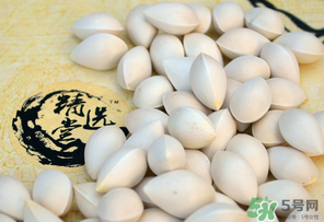 白果發(fā)霉了還能吃嗎？白果發(fā)霉了怎么處理？