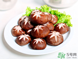 干香菇和鮮香菇的區(qū)別？干香菇和鮮香菇哪個好？