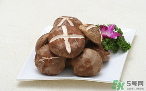 鮮香菇怎么保存？鮮香菇怎么保存時(shí)間長(zhǎng)？