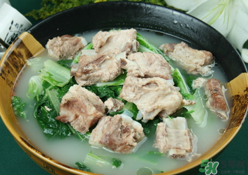 排骨可以和什么一起燉湯？排骨和什么一起燉好吃？