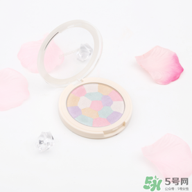 得鮮粉餅怎么樣？the saem修容粉好用嗎？