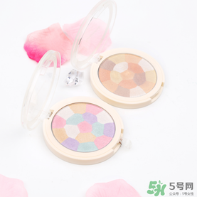 得鮮粉餅怎么樣？the saem修容粉好用嗎？