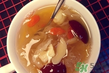 銀耳紅棗湯怎么做最正宗好吃？銀耳紅棗湯怎么做補(bǔ)血養(yǎng)顏？