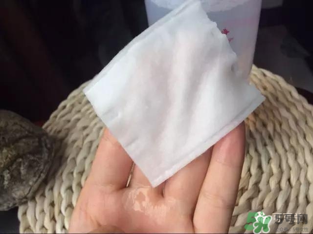 Esthe Dew伊詩露卸妝水怎么樣？伊詩露卸妝水怎么用