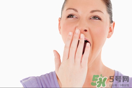 打哈欠會中風(fēng)嗎？老人經(jīng)常打哈欠要警惕中風(fēng)