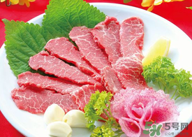 ?牛肉變色了可以吃嗎？牛肉變色是怎么回事？