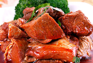 吃完牛肉可以吃柿子嗎？牛肉和柿子能一起吃嗎？