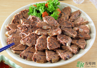 熟牛肉放冰箱里能保鮮多久？熟牛肉冷凍可以放多久？