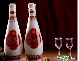 一喝白酒就胃疼怎么回事？一喝白酒就胃疼怎么辦？