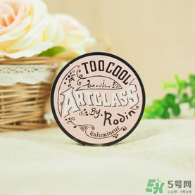 too cool for school是什么牌子？什么檔次？