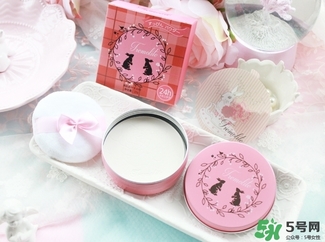 晚安粉要卸妝嗎？晚安粉傷皮膚嗎？