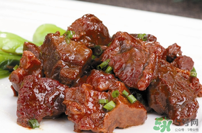 野豬肉好吃嗎？野豬肉比家豬肉吃香嗎？