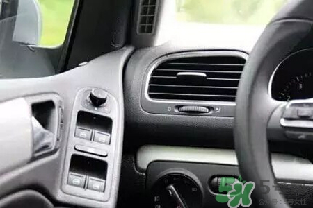 冬天車?yán)锱瘹夂挠蛦?？汽車冬天開暖風(fēng)費(fèi)油嗎？