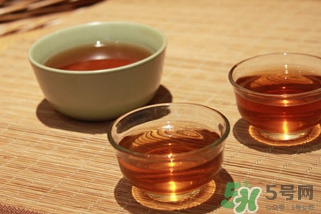 冬天喝菊花茶好嗎？冬天喝菊花茶加枸杞好嗎？