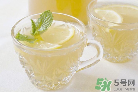 冬天可以喝檸檬水嗎？冬天喝檸檬水好嗎？