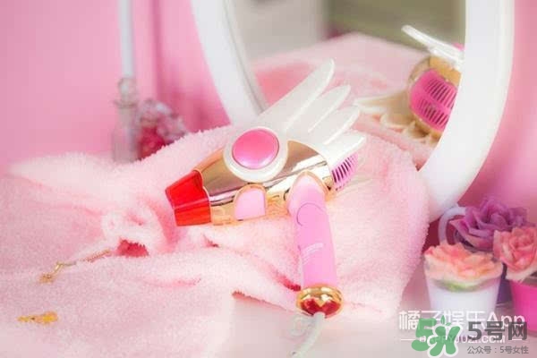 魔卡少女櫻魔杖吹風(fēng)機(jī)多少錢？魔卡少女櫻吹風(fēng)機(jī)哪里買？