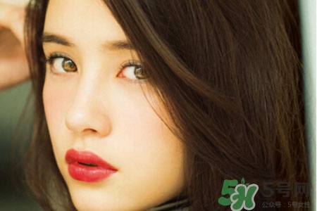 冬天適合什么顏色的頭發(fā)?冬天染什么顏色的頭發(fā)好看? 冬天適合什么顏色的頭發(fā)?冬天染什么顏色的頭發(fā)好看?