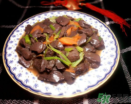 坐月子可以吃羊血嗎？坐月子能吃羊血嗎？