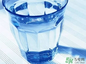鹽水洗鼻多久見效？鹽水洗鼻一次洗多久？