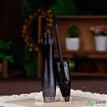 蘭蔻睫毛膏哪款好用？蘭蔻睫毛膏哪款最好用