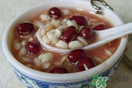冬天可以喝紅豆薏米粥嗎？冬天喝紅豆薏米粥好嗎？