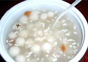 產(chǎn)婦喝米酒后還能喂奶嗎？哺乳期喝米酒會影響喂奶嗎？