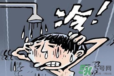 冬天可以洗冷水澡嗎？冬季洗冷水澡有養(yǎng)生防病作用