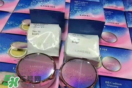 蘭芝星夢奇緣氣墊配幾個芯？蘭芝星夢奇緣氣墊有幾個替換裝？