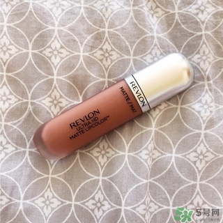 露華濃唇膏多少錢(qián)？露華濃唇膏專柜價(jià)格美國(guó)價(jià)格