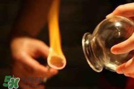拔罐后皮膚發(fā)癢是怎么回事？拔罐后為什么皮膚會(huì)癢？