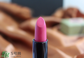 km唇膏孕婦可以用嗎？km唇膏好不好？