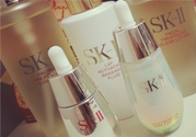 sk2神仙水含激素么？sk2神仙水對(duì)皮膚有依賴性嗎？