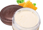 思親膚眼霜怎么樣？skin food眼霜適合年齡