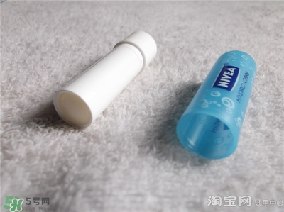 妮維雅唇膏和曼秀雷敦唇膏哪個(gè)好？妮維雅和曼秀雷敦對(duì)比