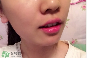 輕唇膏是什么？輕唇膏和唇膏的區(qū)別