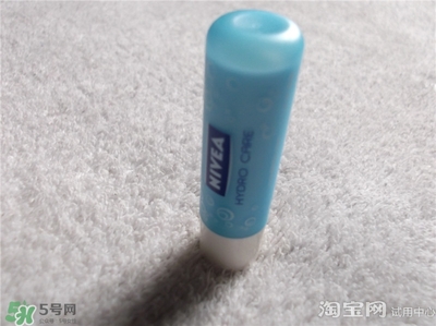 妮維雅唇膏和曼秀雷敦唇膏哪個(gè)好？妮維雅和曼秀雷敦對(duì)比