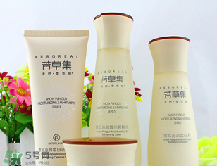 芳草集和佰草集哪個(gè)好？芳草集是雜牌子么？