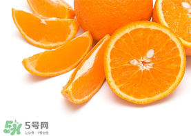 橙子吃多了會怎么樣？橙子吃多了皮膚會變黃嗎？