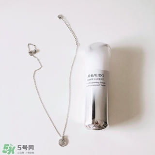 資生堂新透白精華怎么用？資生堂新透白精華使用方法